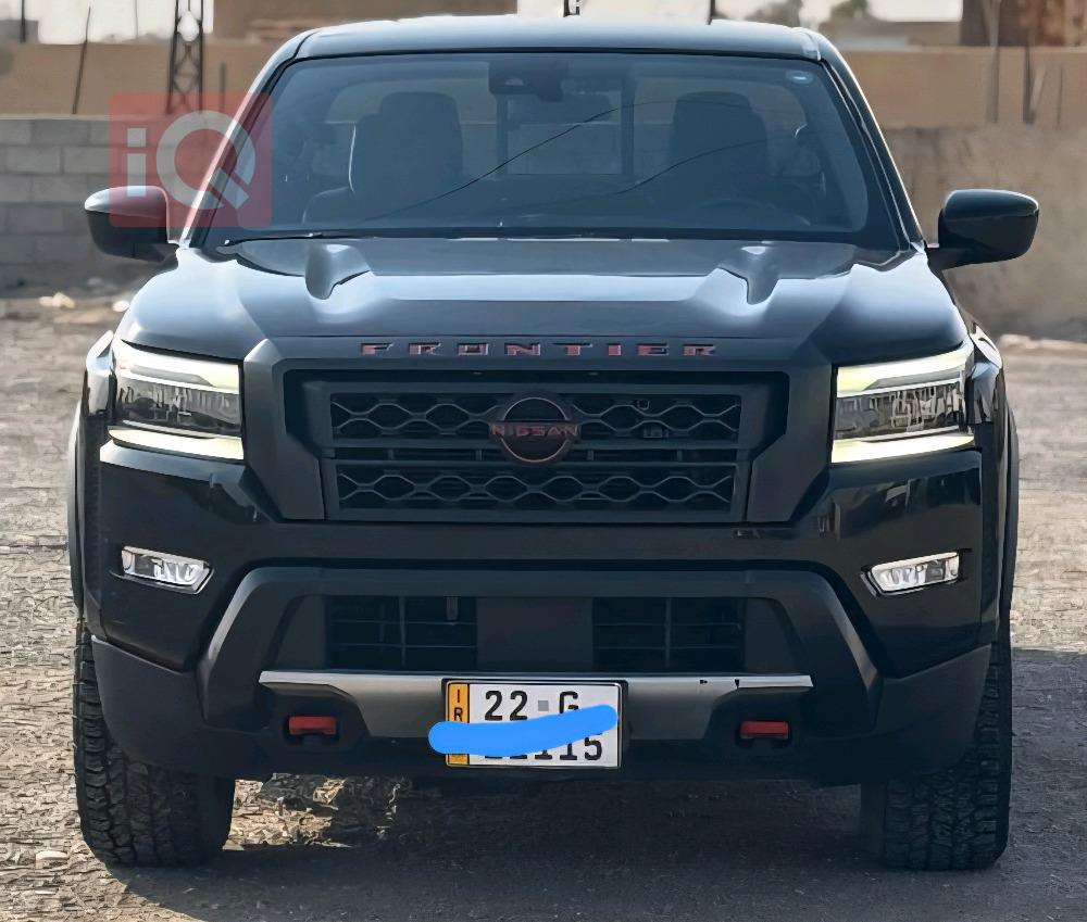 نيسان فرونتر